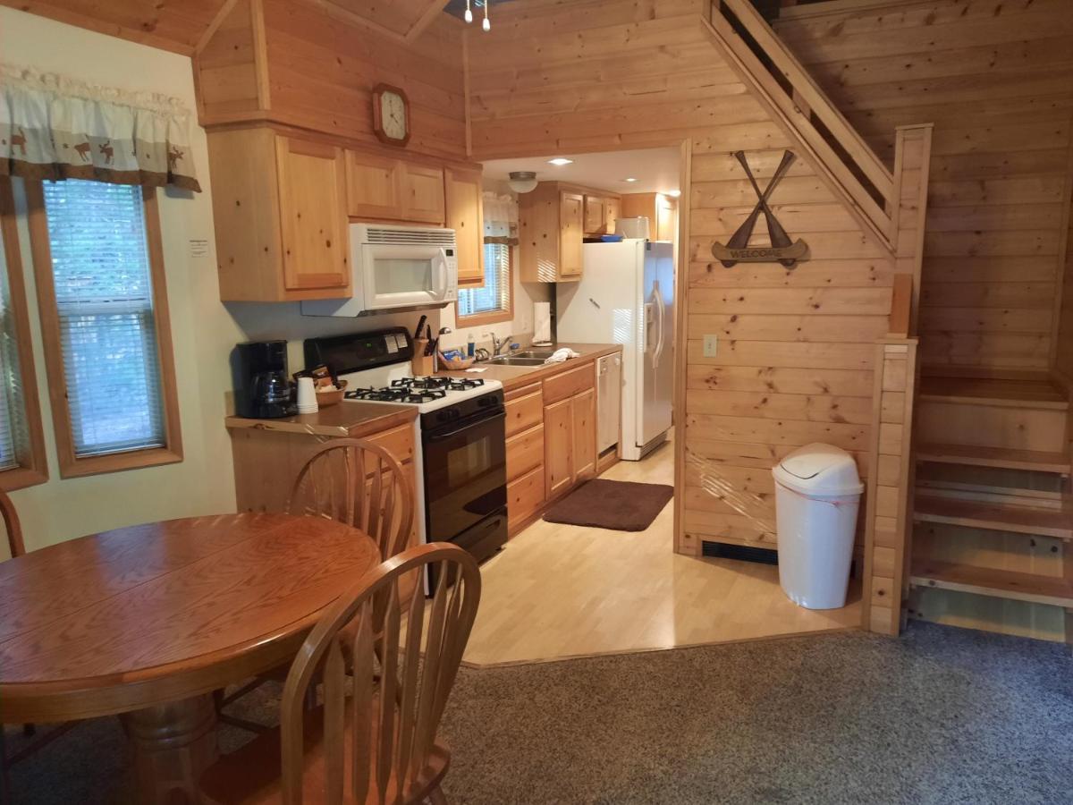 Willamette Pass Inn & Chalets Odell Lake エクステリア 写真